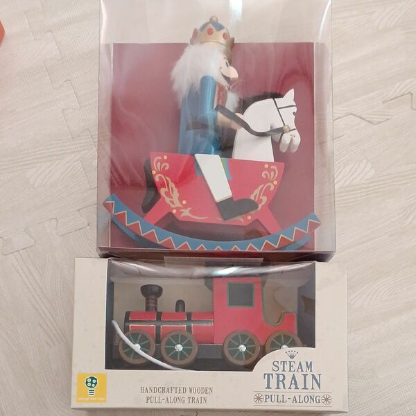 アンティーク　おもちゃ　蒸気機関車(STEAMTRAIN)　クルミ割り人形(馬に乗った王様)