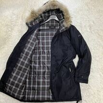 極美品/極暖 ●BURBERRY BLACK LABEL バーバリーブラックレーベル ダウンコート ジャケット ホワイトグース コヨーテファー ブラック L_画像2