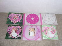 西野カナ 「Love Collection～pink～」「Love Collection～mint～」ベストアルバム 初回盤DVD付 2枚セット_画像3