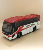 トミカ　日野セレガ　ジェイアールバス東北　こまちカラー　No.72　2015　ミニカー　TOMICA　同梱可 HINO SELEGA JR BUS TOHOKU (Mbs_msme)_画像1