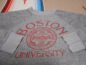 １９７０年代製 BOSTON UNIVERSITY ボストン大学 カレッジ フットボール外縫いラグランスリーブ ビンテージ スウェットMADE IN USA VINTAGE