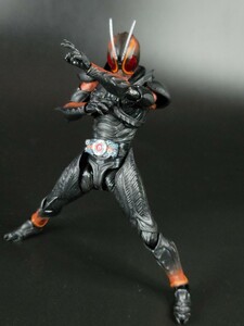 魂ネイション2023 開催記念品 shフィギュアーツ 仮面ライダー BLACK SUN 初変身ver ブラックサン 抽選限定 可動改修 塗装追加