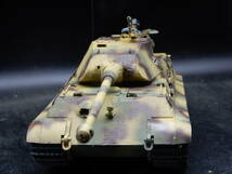MOON工房 1/35 タミヤ ドイツ重戦車 キングタイガー 　ポルシェ砲塔 　ツィメリットコーティング　コマンダー１体付き 完成品_画像1
