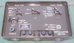米軍 AM-1780 / VIC-1 無線/車内通話 コントロール (RT-246 RT-524 R-442)