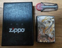 ZIPPO ジッポー オイルライター シルバー MADE IN USA 送料込み おまけ石付き 龍 ドラゴン柄_画像1