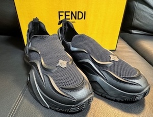■FENDI フェンディ　フロー ブラックメッシュ ランニングスニーカー　8 (27㎝) 