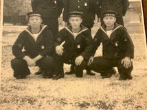 RR-5582 ■送料込■ 旧日本軍 海軍 軍隊 兵隊 水兵 水兵帽 セーラー服 制服組 記念写真 写真 古写真 昭和 印刷物 アンティーク/くKAら_画像3