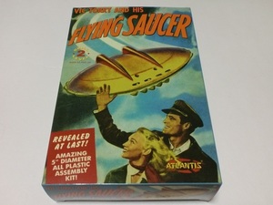 アトランティス モデル 恐怖 謎のUFO ビック・トリーの空飛ぶ円盤 VIC TORRY AND HIS FLYING SAUCER Atlantis Model 1009