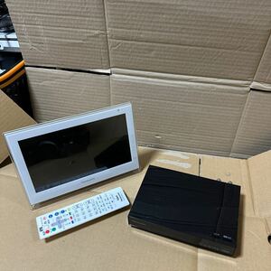 あ-4651) Panasonic ポータブルテレビ UN-10E5D　チューナ　UN-E5S　/ リモコン　中古現状品