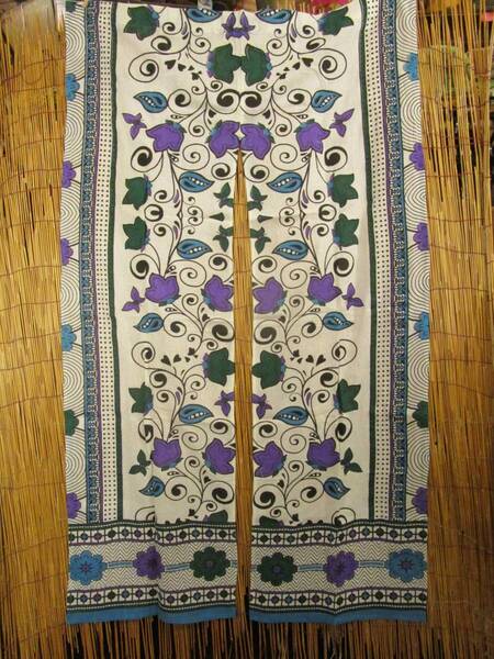 ①新品*インド綿*アジアンプリント*暖簾*のれん