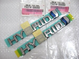 ★希少 ハイブリッド×2 HYBRID クラウン トヨタ 新品 75374-30050 75374-30060 R040 L040 200系? ロゴ サイドエンブレム 2点 旧車