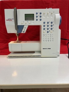 ☆RICCAR　リッカー　aｃt iｖa 135 BERNINA ベルニナ　コンピューターミシン　スイス製　動作確認済　☆