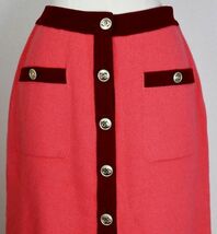 20A CHANEL シャネル カシミヤ ココマーク ボタン 半袖 ニット カーディガン 34 スカート 34 セット イギリス製 cardigan skirt b7229_画像8