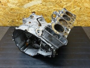 【231107】ZXR250(ZX250A-005)● エンジン腰下 クランクケース ミッション シリンダー ピストン ※エンジンパーツ【検索：バリオス ZX250AE