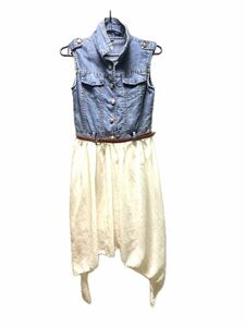 ワンピース：ノースリーブ ギャザースカート フレアスカート ベルト付き デニム カットソー シャツ 上下セット