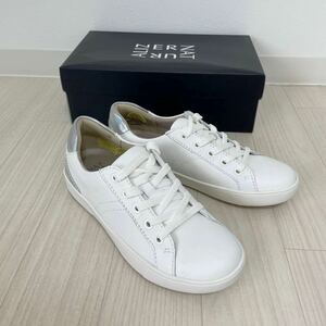 NATURALIZER ナチュラライザー レディース モリソン レザースニーカー 靴 Morrison White Multi Pebble Leather サイズ23.5cm未使用