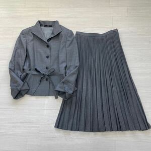 ダックス DAKS レディーススーツ スカートスーツ プリーツスカート ウール シルク 毛 絹 グレー 日本製 サイズ38 美品