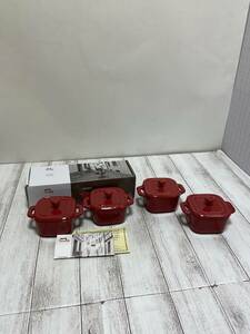 STAUB ストウブ レッド ミニココット スクエア 2XS-Minis 8㎝ 0.125L 4個セット 2個は箱入り