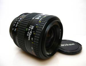 ★Nikon(ニコン)◆ AF NIKKOR 35-70mm 1:3.3-4.5 ◆良品