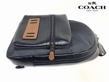 新品同様★送料無料★ コーチ メンズ COACH パンチング レザー コンバーチブル ワンショルダー バックパック ボディバッグ ブラック_画像6