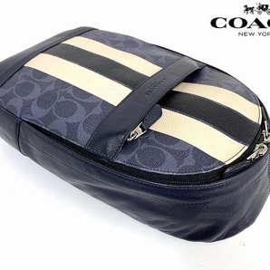 美品★送料無料★ コーチ メンズ COACH チャールズ ヴァーシティ シグネチャー ワンショルダー ボディバッグの画像5