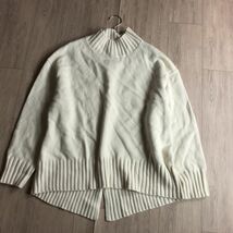 100円スタート● ROPE PICNIC ロペピクニック　ハイネック　ゆったり　体型カバー　ニット　セーター_画像1