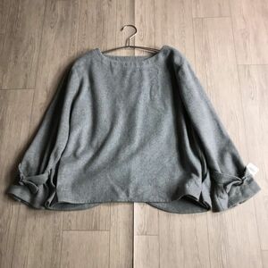 100円スタート☆ 新 simple life シンプルライフ　おしゃれデザイン　ウールブレンド　ブラウス