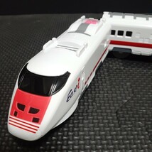 【極美品】JR東日本☆イーストアイ☆新幹線☆ライト点灯☆動作品☆簡易清掃☆新品タイヤ交換済み☆プラレール_画像3