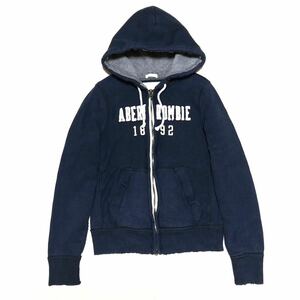 【人気】Abercrombie&Fitch アバクロ 裏起毛スウェットパーカー ユーズド加工 男性用 メンズ Sサイズ ネイビー 古着 OF53