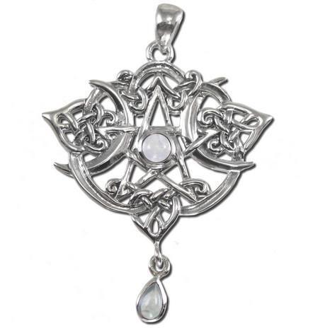 DD: Heart Pentacle Pendant with RM