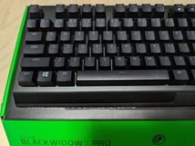 Razer Blackwidow V3 Pro Green Switch ワイヤレス ゲーミングキーボード メカニカル グリーン軸 英語配列 RZ03-03530100-R3M1　訳あり_画像2