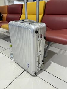 RIMOWA リモワ キャリーケース スーツケース シルバー アルミニウム 年代物