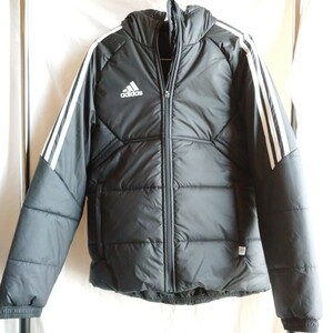 新品 タグ付き 定価17000円：adidas ウィンタージャケット メンズ M H21280 CONDIVO 22 ウィンタージャケット フード付き