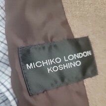 【美品】MICHIKO LONDON KOSHINO ミチコロンドン　スーツ5点セット　七五三　フォーマル　入学式　120 クリーニング済み_画像3