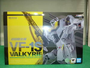 【 新品 送料無料 】DX超合金 VF-1S バルキリー ロイ フォッカー スペシャル 初回限定版 BANDAI マクロス Macross Valkyrie Roy Focker Sp.