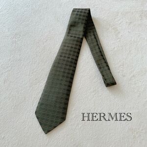 【美品】HERMES メンズネクタイ 刺繍 シルク