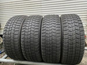 バリ山　215/55R17 2018年製 GOODYEAR ICENAVI7 スタッドレス タイヤ 4本 セット