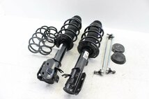 スイフト　スポーツ　ZC33S　サスペンション　ショックアブソーバー　純正品　フロント　左右　41601-68R00　41602-68R00　303166_画像1