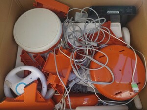 【ジャンク品】通電未確認 Wii 本体 周辺機器 セット まとめて 太鼓の達人 専用コントローラー タタコン バランスボード Wiiリモコン 他