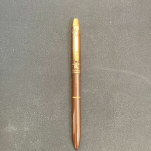 Burberry バーバリー 多機能ボールペン　黒ボールペン　赤ボールペン　0.5シャープペン