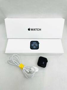 H517*20　初期化済　美品　Apple watch　アップルウォッチ　SE　第二世代　A2725　40㎜　GPS　スマートウォッチ　充電ケーブル・箱付き