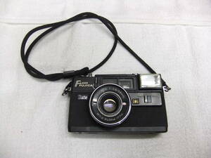 1976年発売 フラッシュフジカ FLASH FUJICA DATE FUJINON F2.8 38mm コンパクトフィルムカメラ ストラップ付 動作未確認