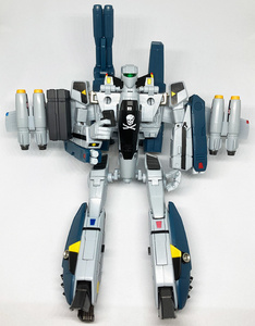 HI-METAL R ストライクバルキリー(ロイ・フォッカー・スペシャル) 現状品 ジャンク パーツ 部品取りに 超時空要塞マクロス フィギュア