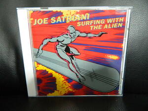 (16)　 JOE SATRIANI　　/　 　SURFING WITH THE ALIEN　　　 　日本盤　 　 ジャケ、日本語解説 経年の汚れあり