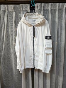 STONEISLAND ストーンアイランド SKIN TOUCH ナイロンジャケット　モンクレール　cpカンパニー