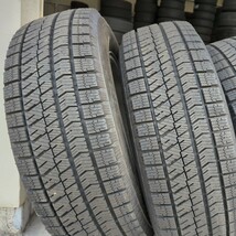 BLIZZAKVRX2 215/65R16・9分山程度アルミ付き4本セット2021年製アルファードなど_画像4