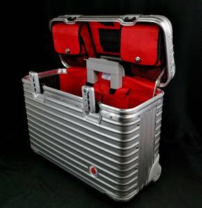 RIMOWAリモワ 920.90 トパーズ 2輪TSAパイロット・トロリー『Vodafone Edition』36L (MP133)　938137