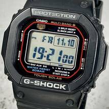 美品 CASIO G-SHOCK GW-M5610-1JF タフソーラー 電波受信 電波ソーラー マルチバンド6 スクウェア ブラック レッド スピード オリジン_画像1