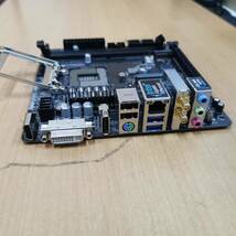 ASRock H310CM-ITX/ac-mini-ITX/(LGA1151)INTEL第8,9世代CPU対応/PCパーツ 自作PC DIY 修理材料★通電,BIOS確認のみ_画像5