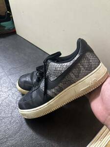 NIKE AIR FORCE 1 LOW '07 LV8 SNAKE PACKスネーク　エアフォース1